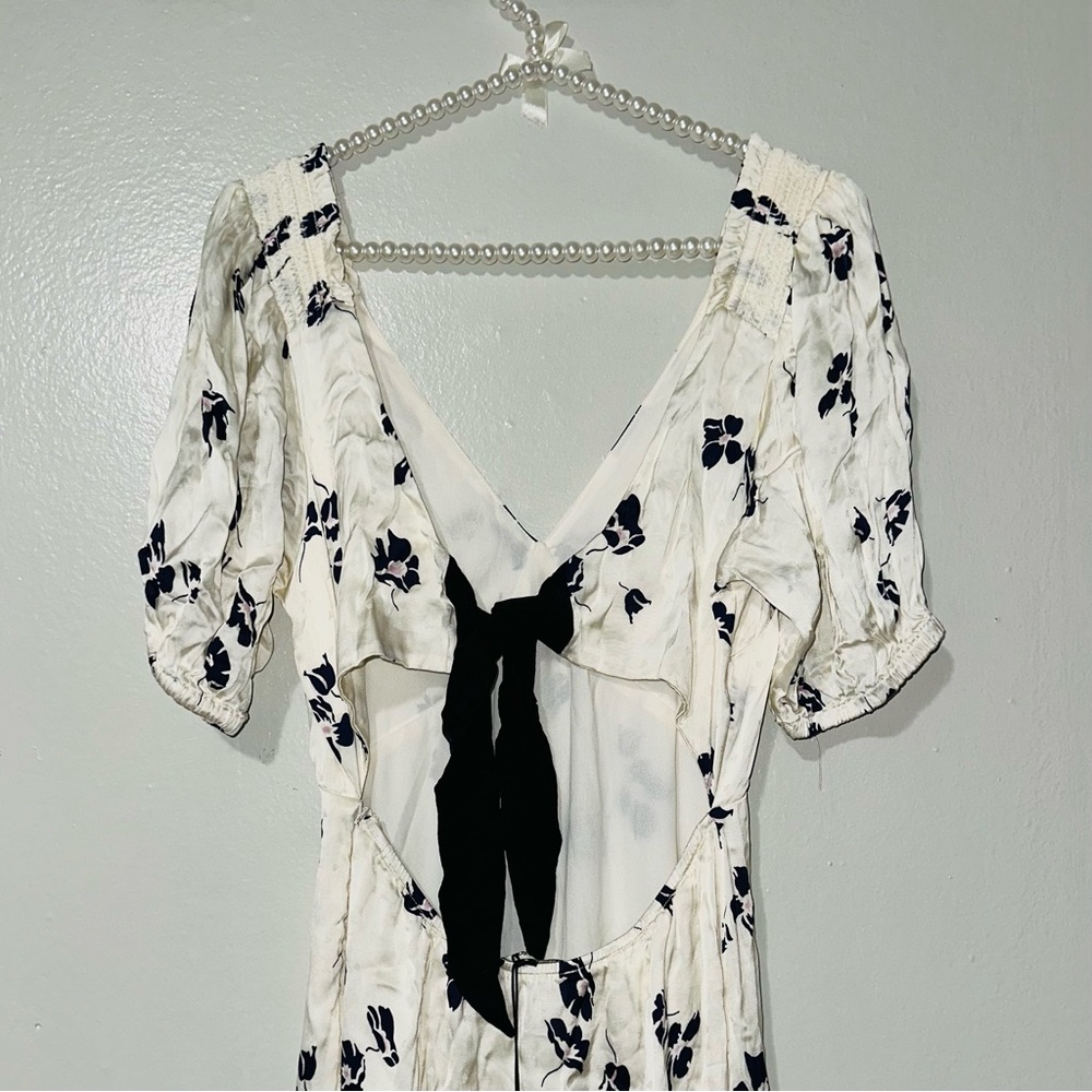 SCOTCH & SODA V-NECK OPEN BACK MAXI DRESS - Picture 5 of 13